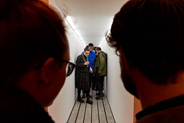 anke eckardt [de] <i>ground</i>, multisensory installation, 2014