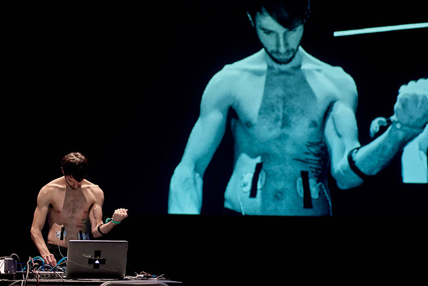 <i>musicmakers hacklab - tuning machines finale</i>: performances by hacklab participants