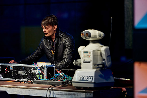 Mario Hammer and The Lonely Robot