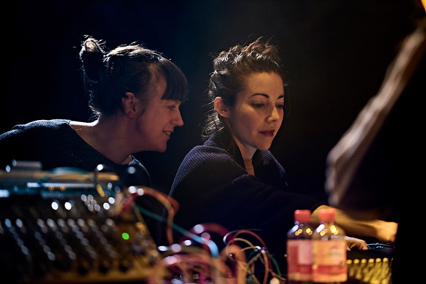 Barbara Morgenstern & Lucrecia Dalt (Monika Werkstatt)