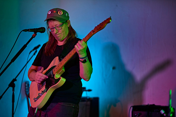 Case Van Duzer