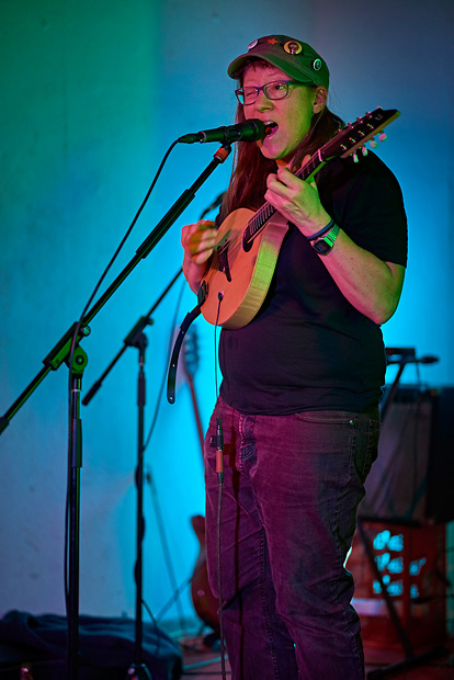 Case Van Duzer