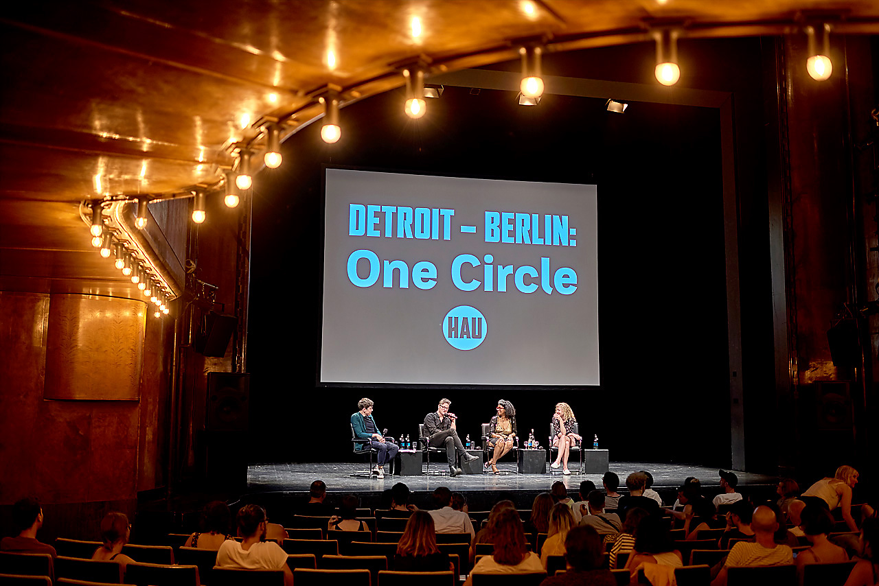 Panel Discussion: <i>The Urbanisation of Capital: On the Critique of the Political Economy of the City</i> with Lucas Pohl (Moderation), Joshua Akers (University of Michigan-Dearborn), Ingrid LaFleur (Afrotopia) & Zo&euml; Claire Miller (Berlin)