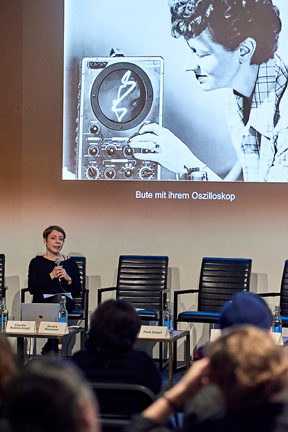 Panel 1: <i>Visible Music</i> with Sandra Naumann (Key-Note)